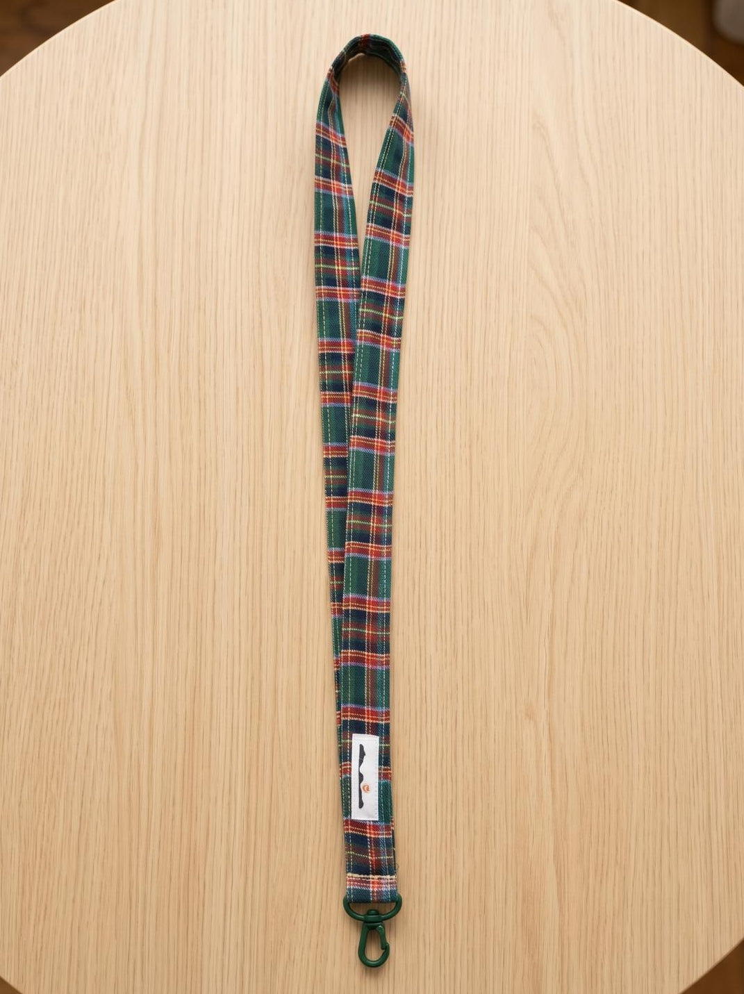 COLGADOR TARTAN VERDE Y ROJO