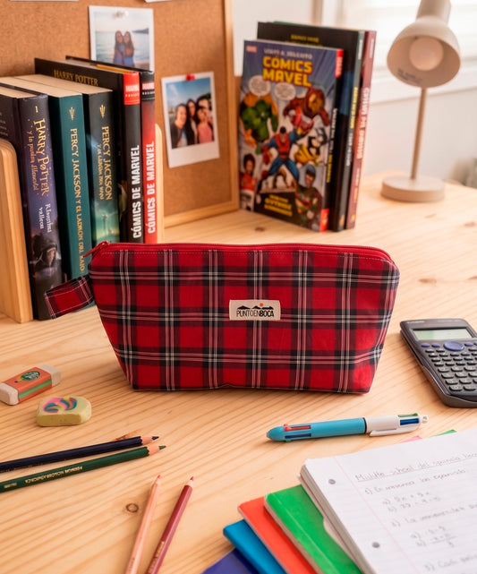 ESTUCHE TARTAN ROJO Y AZUL
